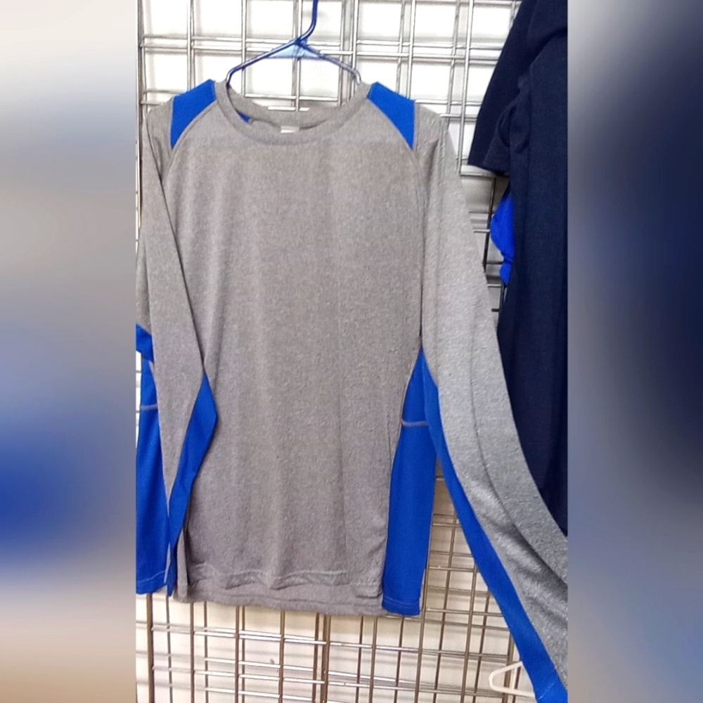 Long sleeve dry fit material